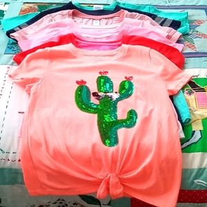 Bundle of 7, CUTE, Girl's T-Shirts, Sz. 7/8 (M)❤️